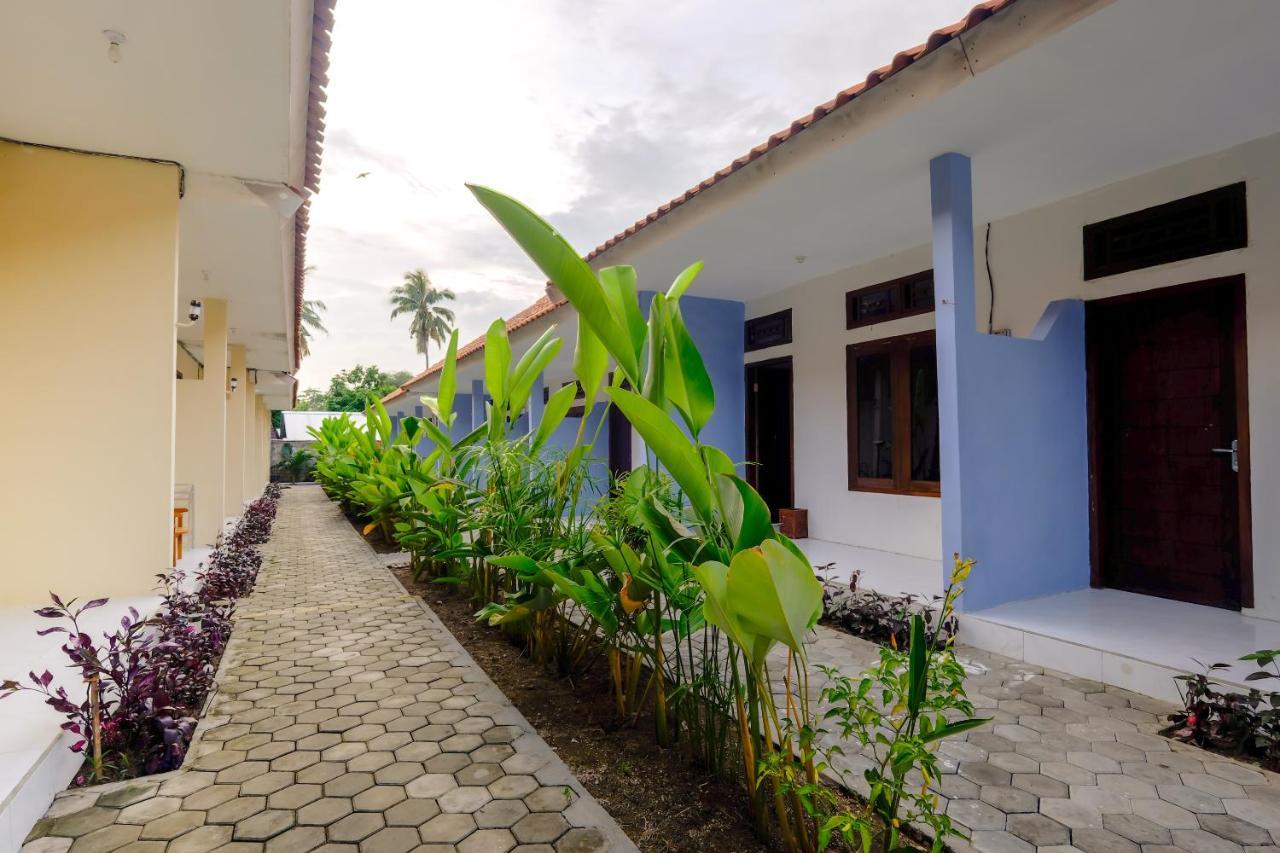 Oyo 2864 Mangsit Garden Homestay Dış mekan fotoğraf