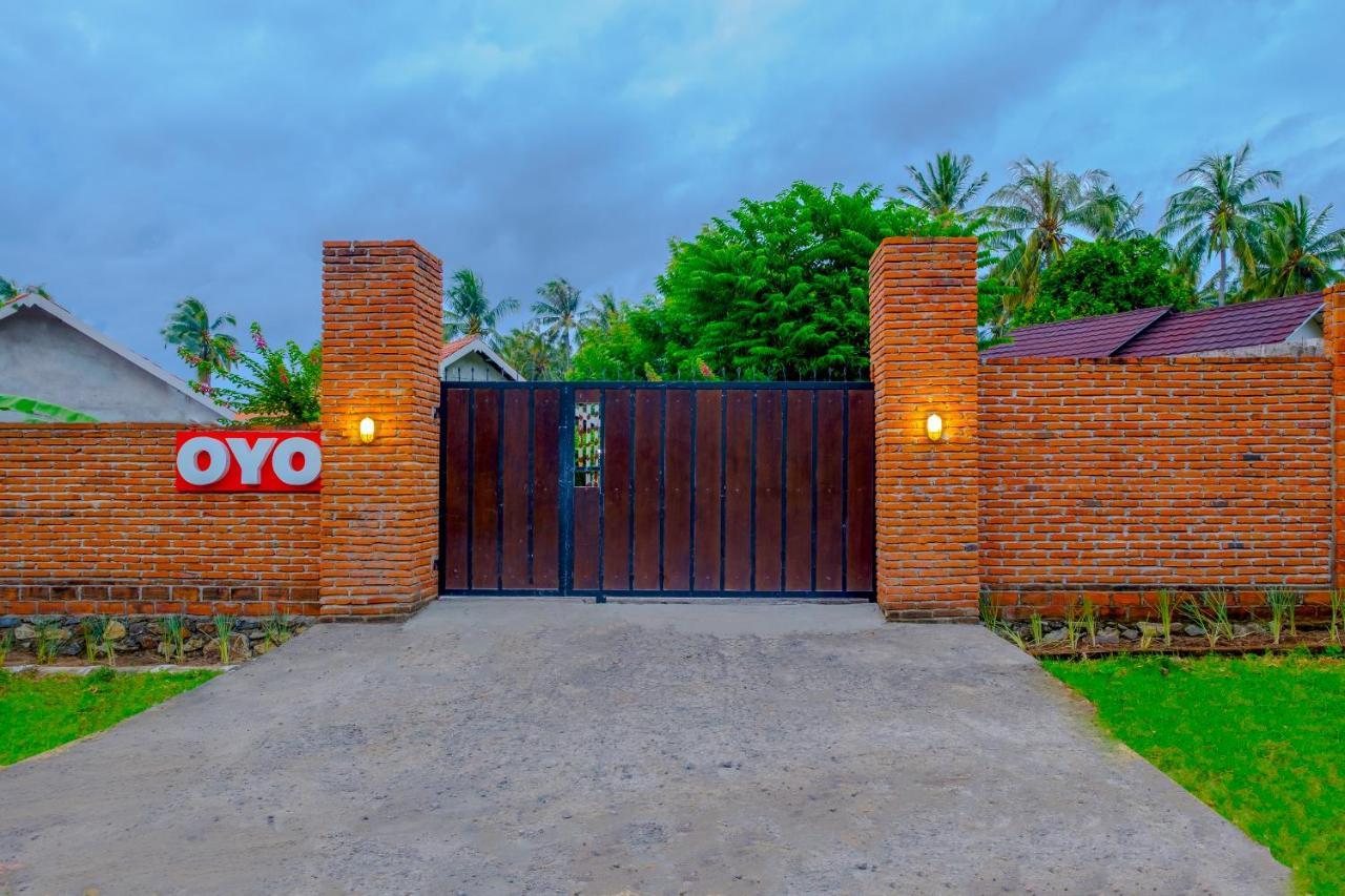 Oyo 2864 Mangsit Garden Homestay Dış mekan fotoğraf